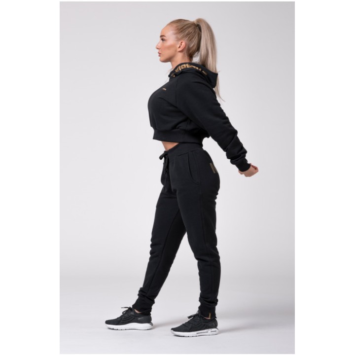 NEBBIA SWEATPANTS GOLD CLASSIC 826