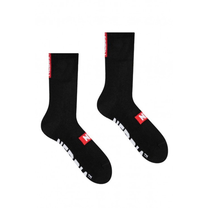 Nebbia “extra mile” crew socks