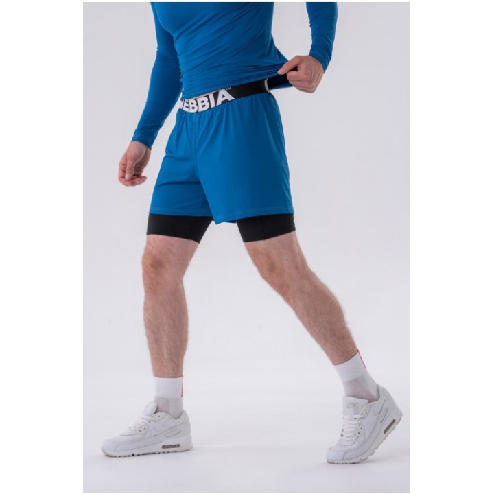 Double-layer shorts with smart pockets