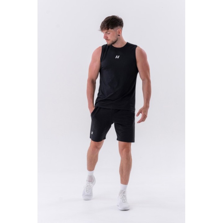 Relaxed-fit shorts with side pockets