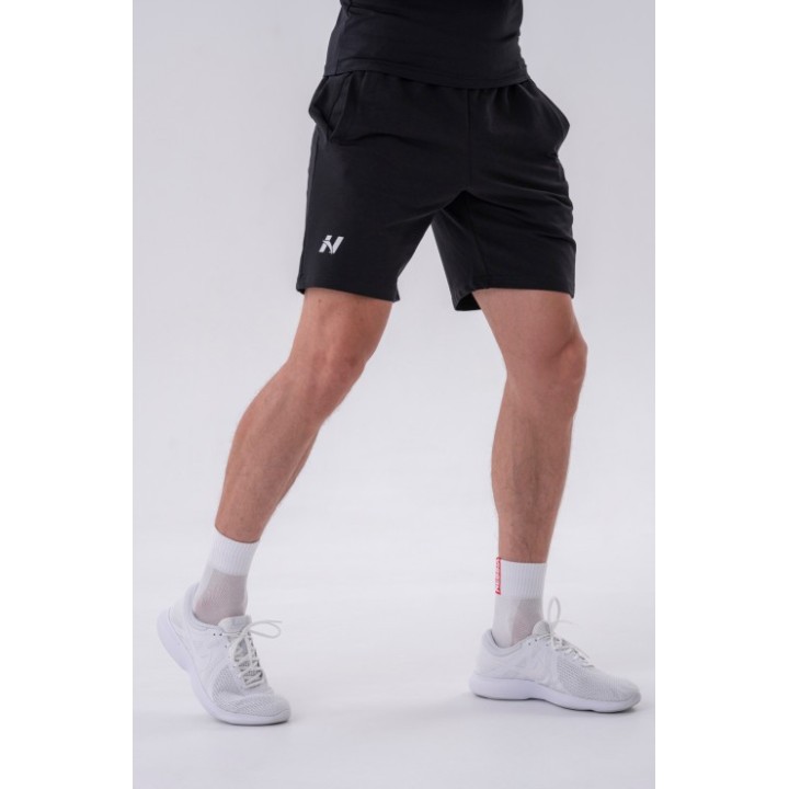 Relaxed-fit shorts with side pockets
