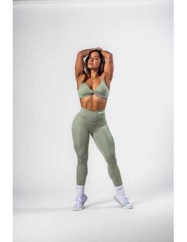 Medium-Support Sports Bra TWIST-KNOT
