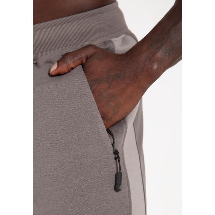 Thompson 3/4 Sweatpants Gorilla Wear: comfort funzionale