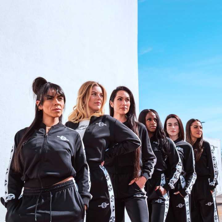 Women's Track Jacket V2 Better Bodies: Stretch Scuba