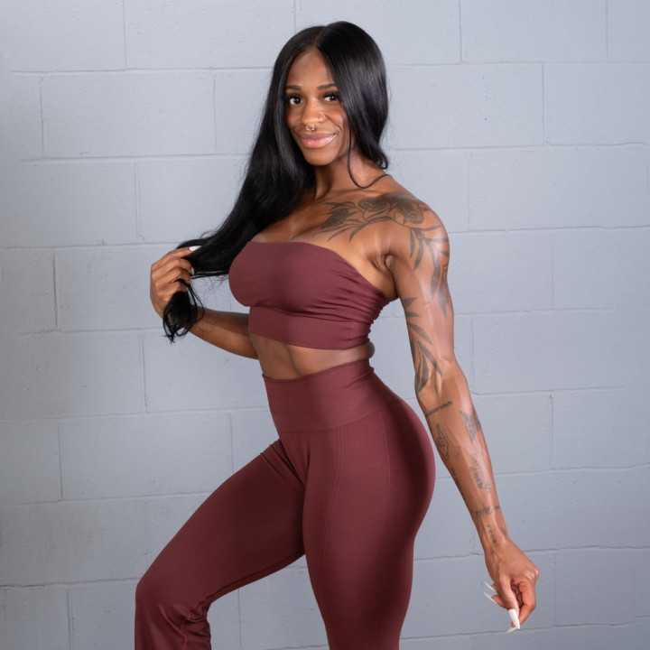 Reggiseno sportivo a fascia Better Bodies: senza cuciture